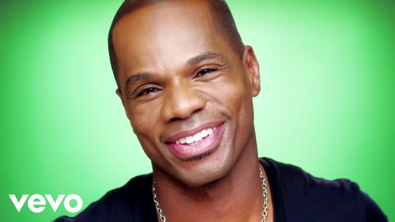 Kirk Franklin - I Smile