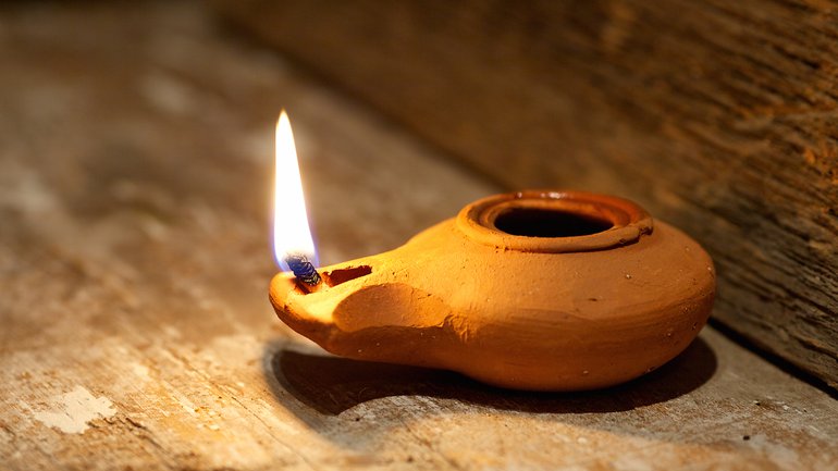 Mettons de l’huile pure dans notre lampe