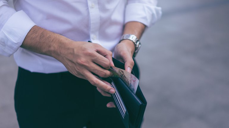 Doit-on donner notre dîme à notre église locale ?