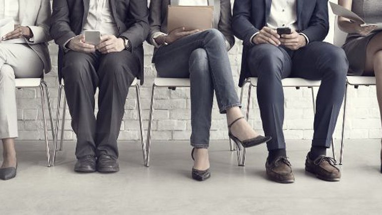 Êtes-vous à la recherche d’un emploi ? Ou boulot ?