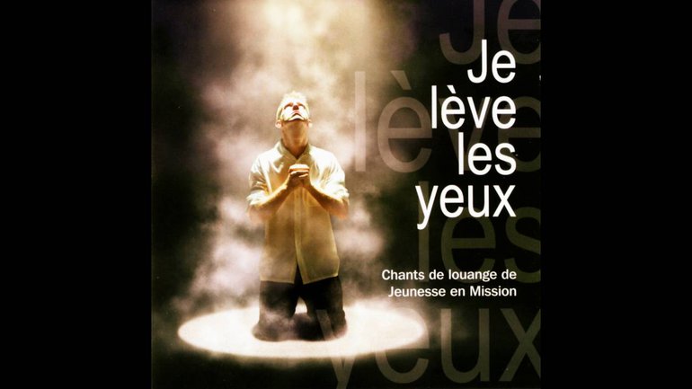 Jeunesse en Mission - Nous élevons le nom de Jésus