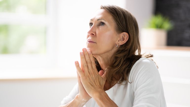 Avoir la foi et être stressé : est-ce compatible ?