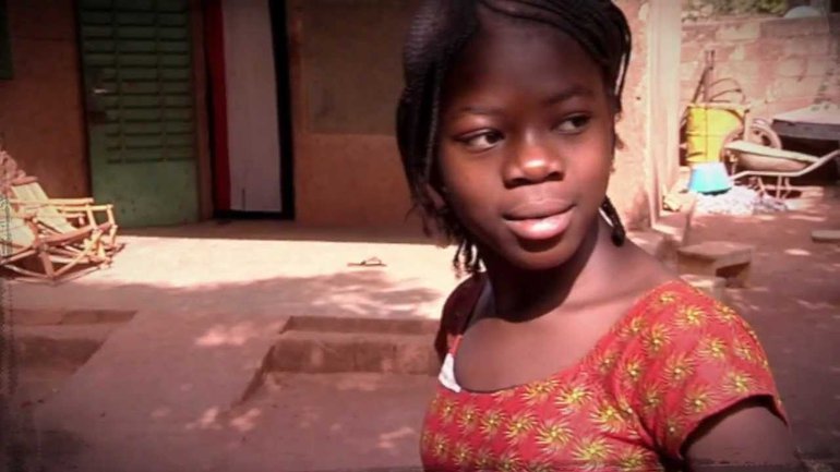 "Petite fille du Burkina" - un clip de Pierre Lachat