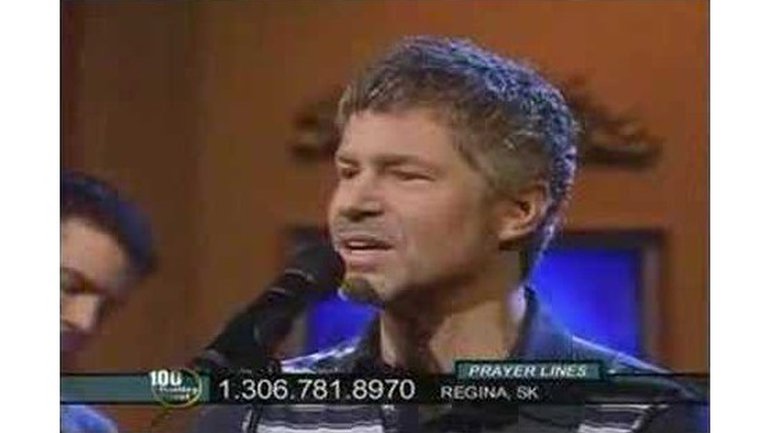 Ton nom - Anglais Your name - Paul Baloche - Live Acoustique